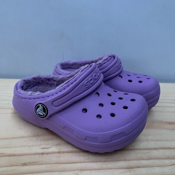 Crocs KIDS' CLASSIC LINED CLOG size 7 C - Picture 1 of 5